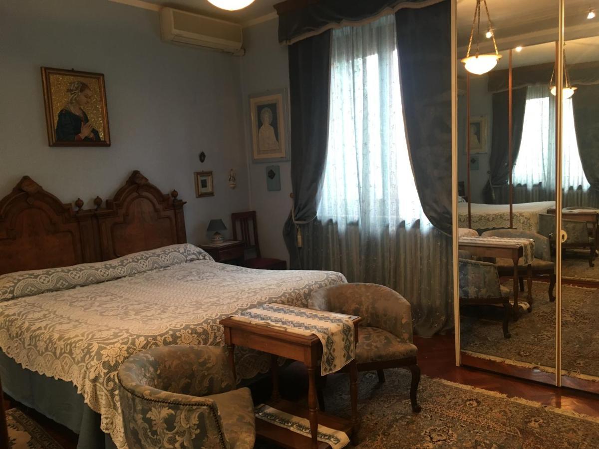 B&B Les Fleurettes Lomazzo Eksteriør bilde